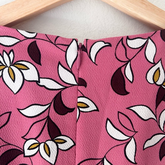 🌸 Ann Taylor Size 0 Pink A-Line Midi Dress – Scoop Neck | Maroon & White Print - Picture 7 of 8